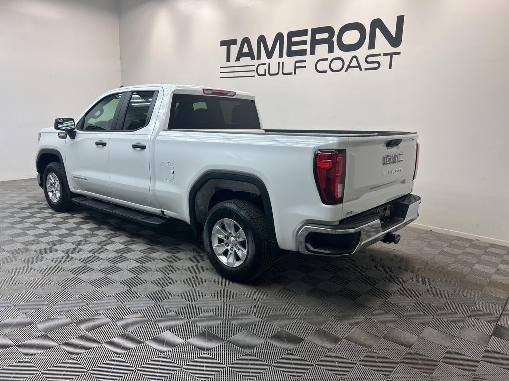 new 2025 GMC Sierra 1500 car, priced at $40,999