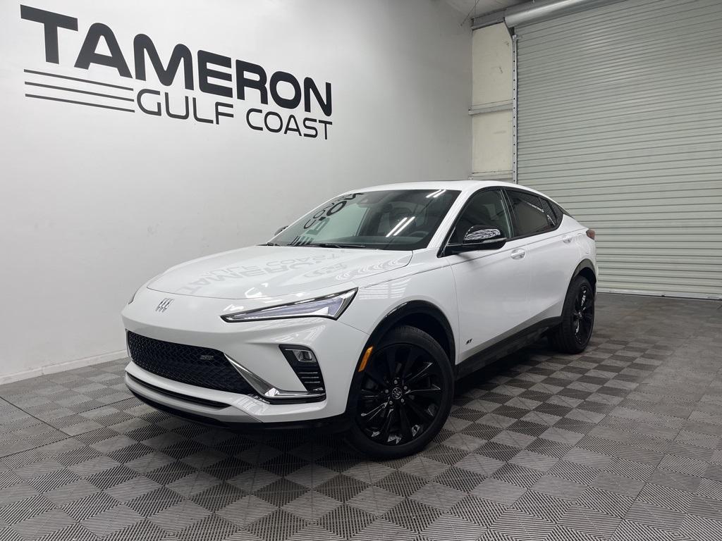 new 2025 Buick Envista car, priced at $30,360