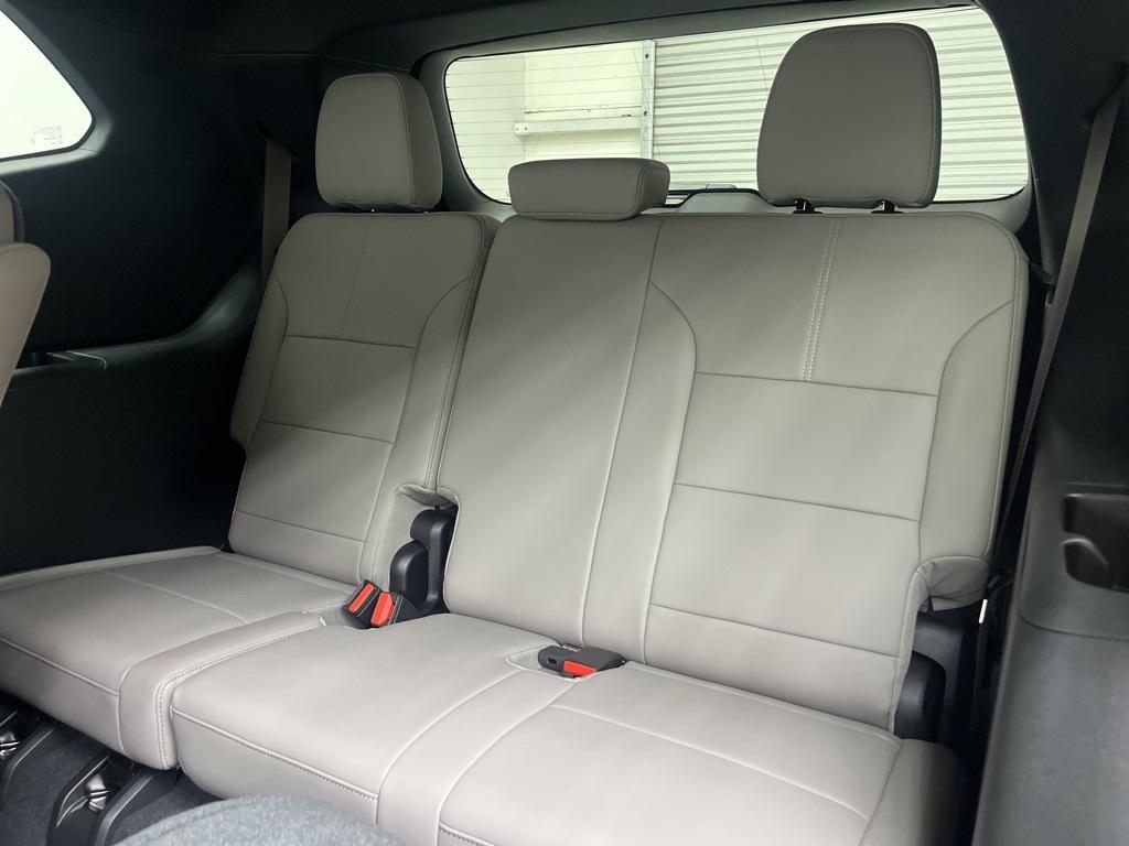 new 2025 GMC Acadia car, priced at $50,083