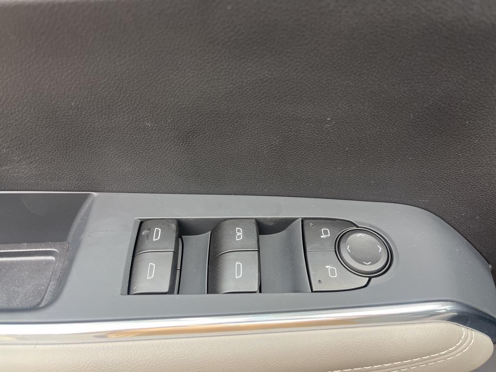 new 2025 GMC Acadia car, priced at $50,083
