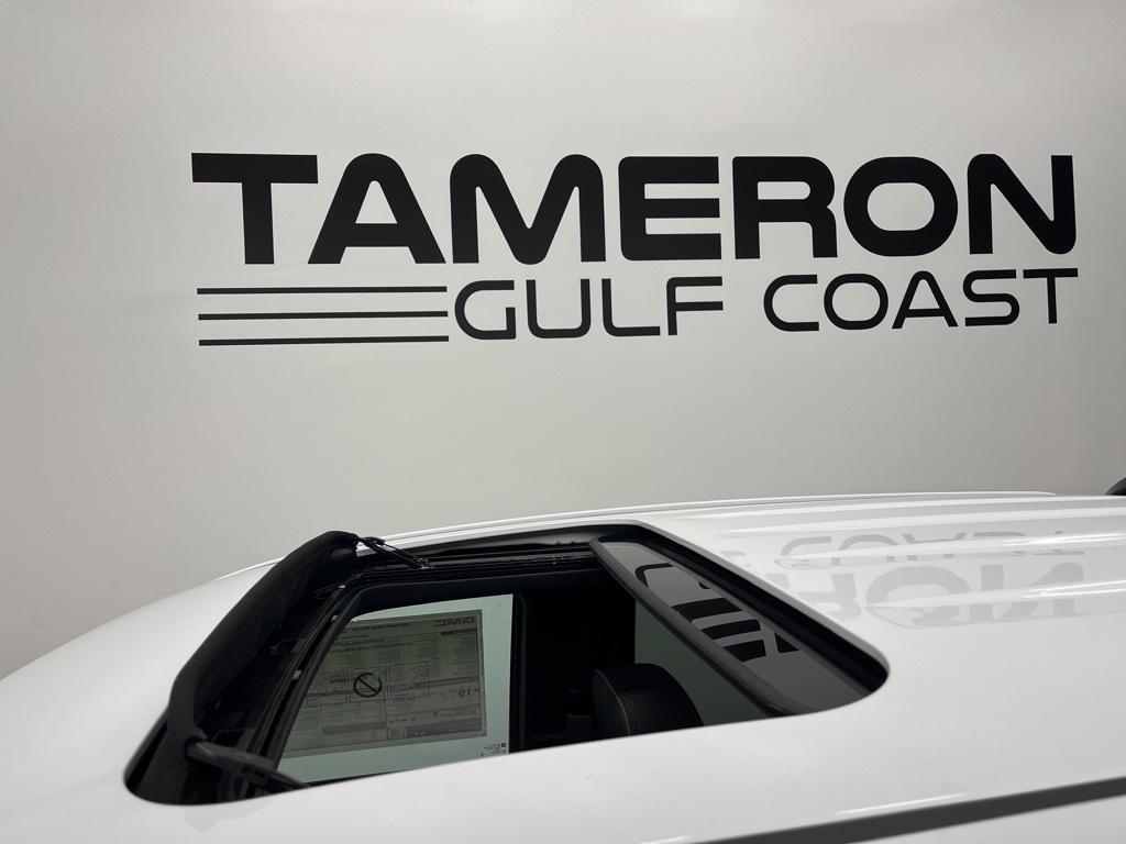 new 2025 GMC Canyon car, priced at $54,423