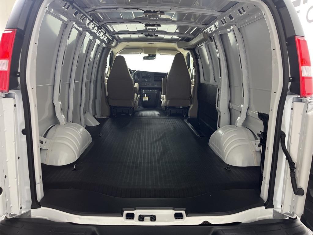 new 2025 GMC Savana 2500 car, priced at $48,310