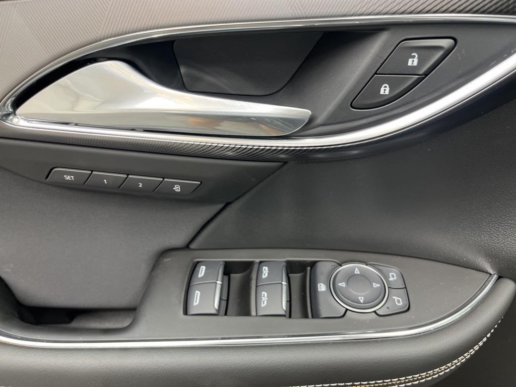 new 2025 Buick Envision car, priced at $43,240