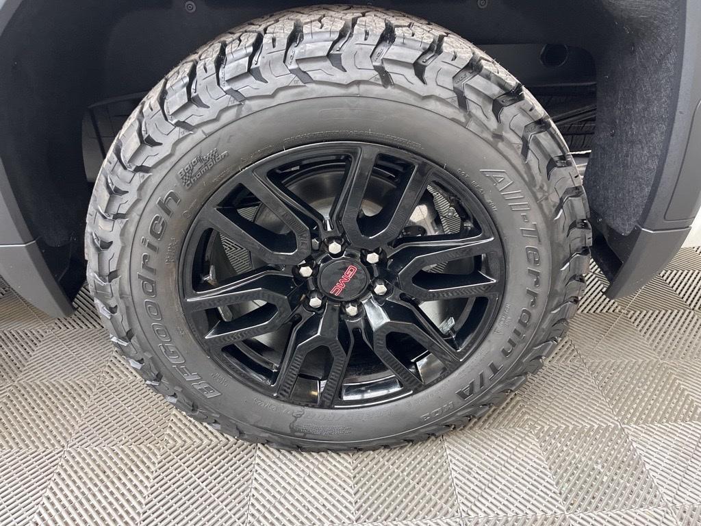 new 2026 GMC Sierra 1500 car, priced at $60,990