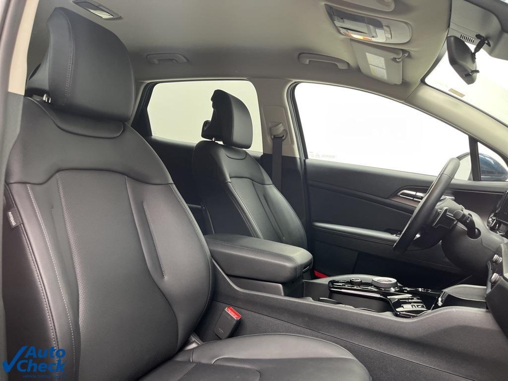 used 2024 Kia Sportage Hybrid car, priced at $30,498