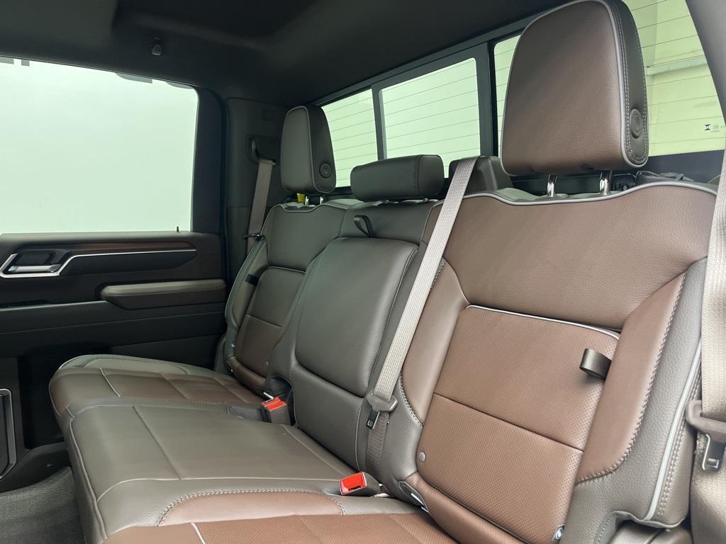 new 2025 GMC Sierra 2500 car, priced at $87,632