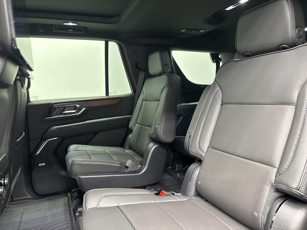 new 2025 GMC Yukon car, priced at $93,625