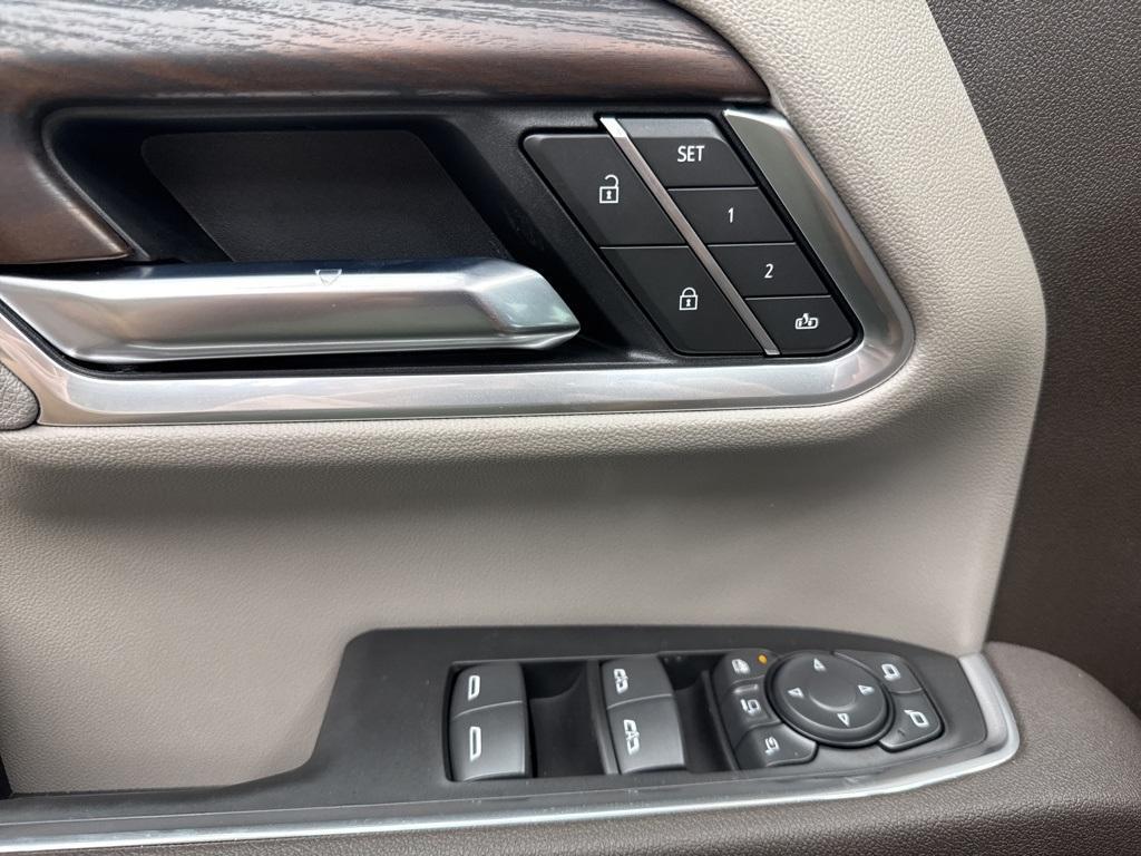 new 2025 GMC Sierra 2500 car, priced at $80,975