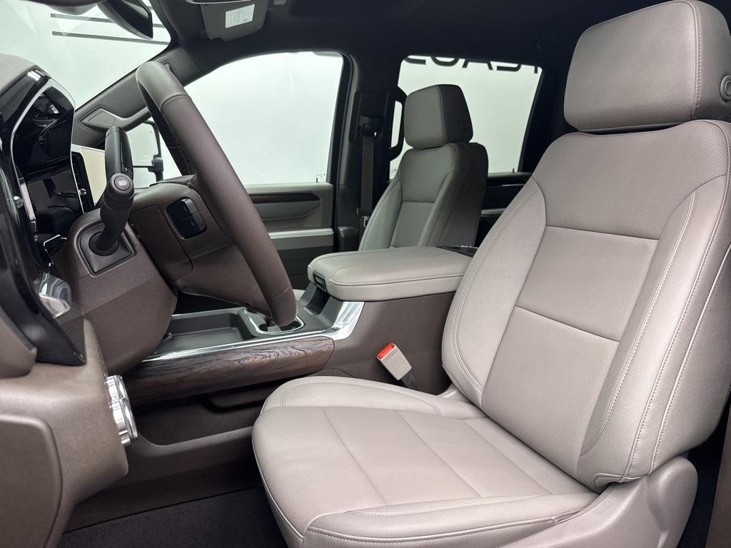 new 2025 GMC Sierra 2500 car, priced at $80,975