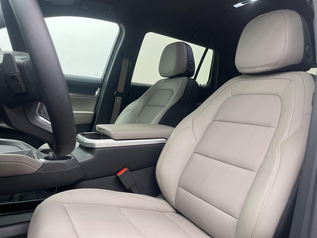 new 2026 GMC Terrain car, priced at $33,927