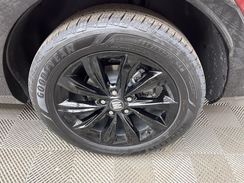 new 2025 Buick Envista car, priced at $26,762