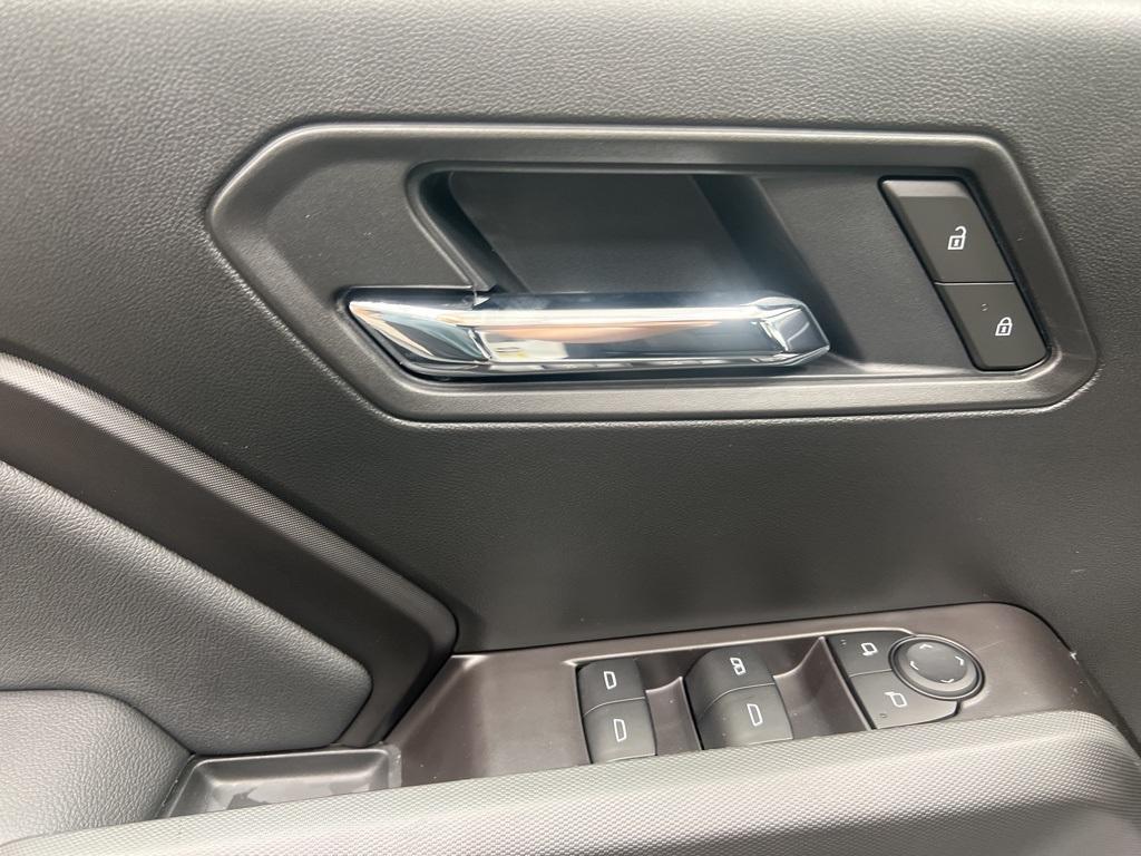 new 2025 GMC Canyon car, priced at $43,030