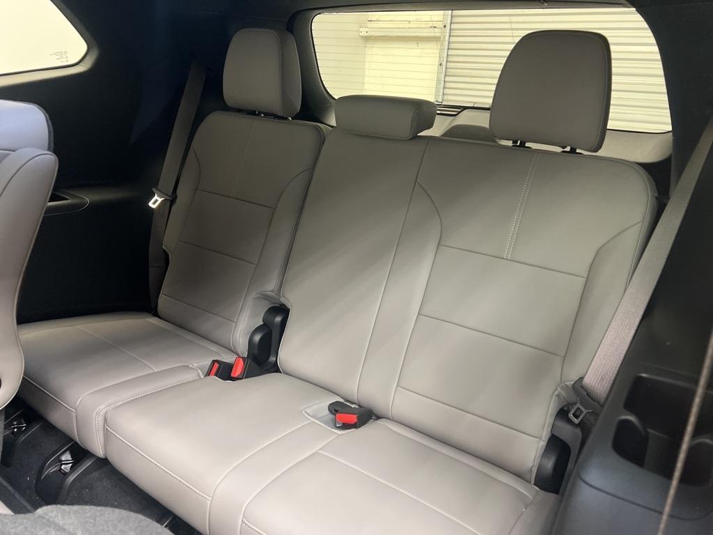 new 2025 GMC Acadia car, priced at $48,402