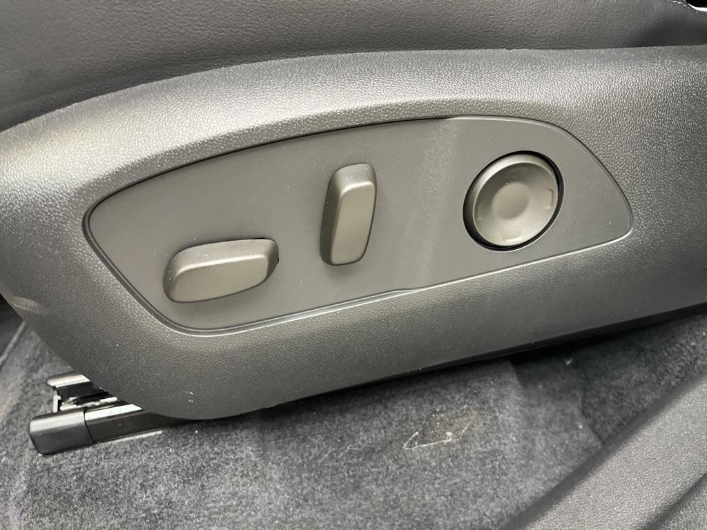 new 2026 Buick Enclave car, priced at $50,310