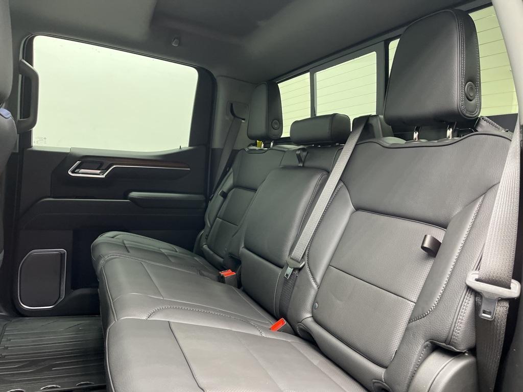 new 2025 GMC Sierra 1500 car, priced at $74,662