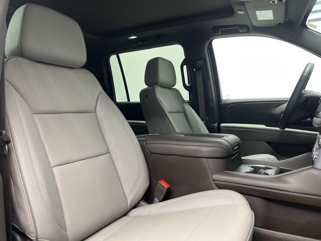 used 2024 GMC Yukon XL car, priced at $64,295