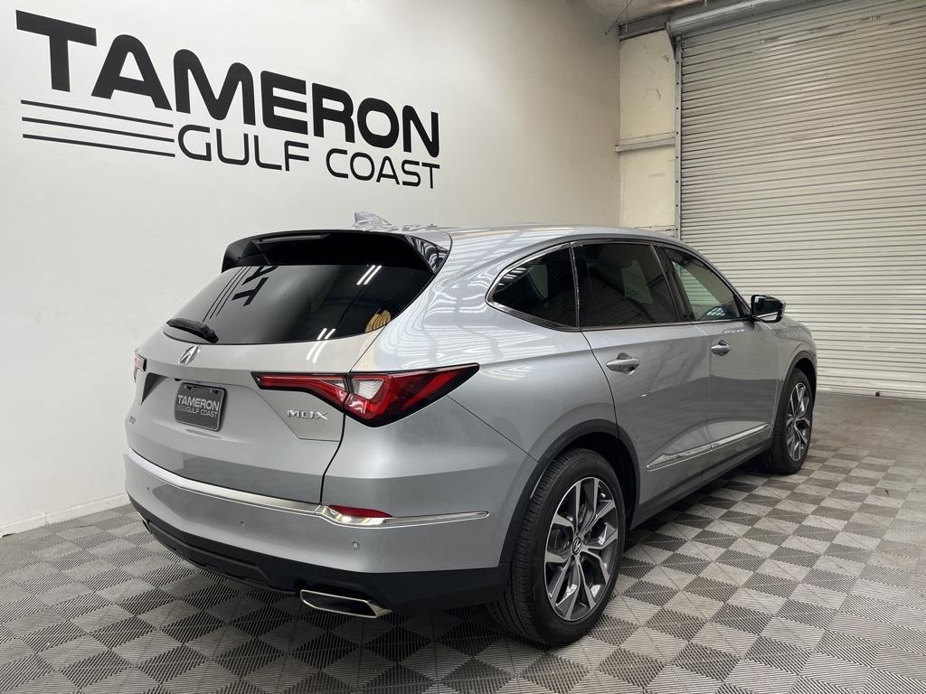 used 2024 Acura MDX car, priced at $49,695