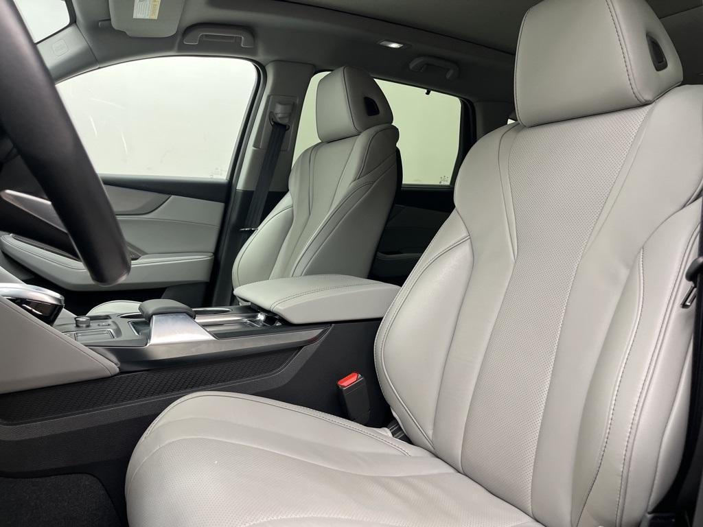 used 2024 Acura MDX car, priced at $49,695