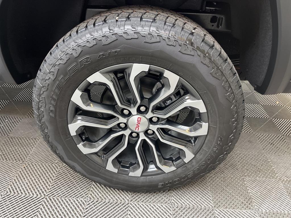 new 2025 GMC Canyon car, priced at $53,519