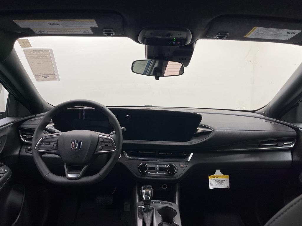 new 2025 Buick Envista car, priced at $26,843