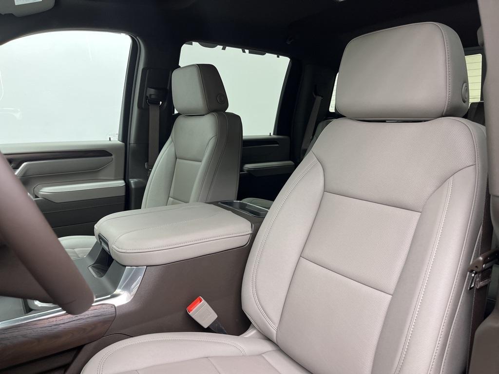 new 2025 GMC Sierra 2500 car, priced at $80,809