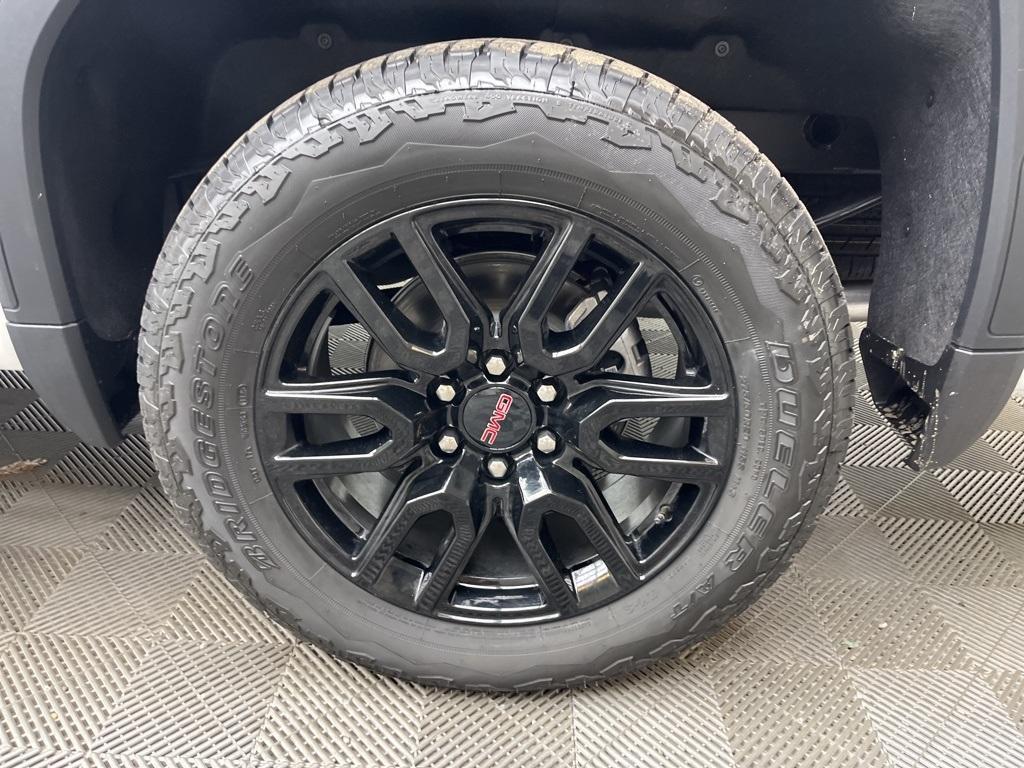 new 2025 GMC Sierra 1500 car, priced at $62,375