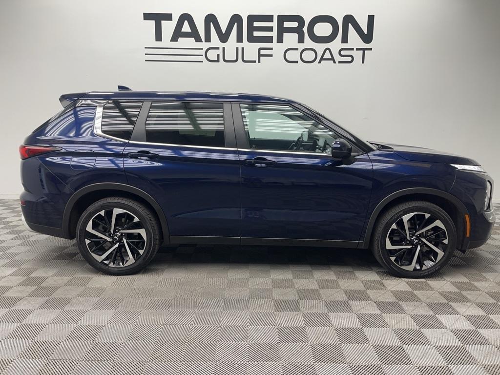 used 2024 Mitsubishi Outlander car, priced at $24,665