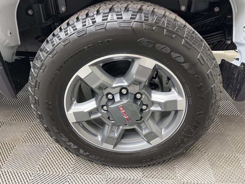 new 2025 GMC Sierra 2500 car, priced at $75,705