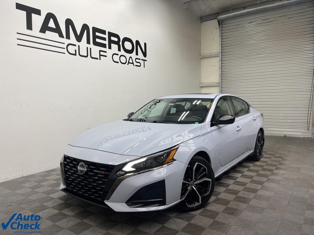 used 2023 Nissan Altima car, priced at $23,219
