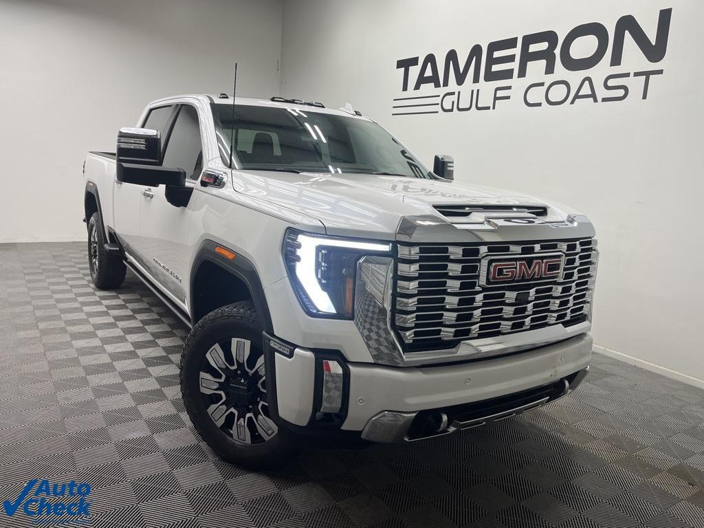 used 2025 GMC Sierra 2500 car, priced at $77,629