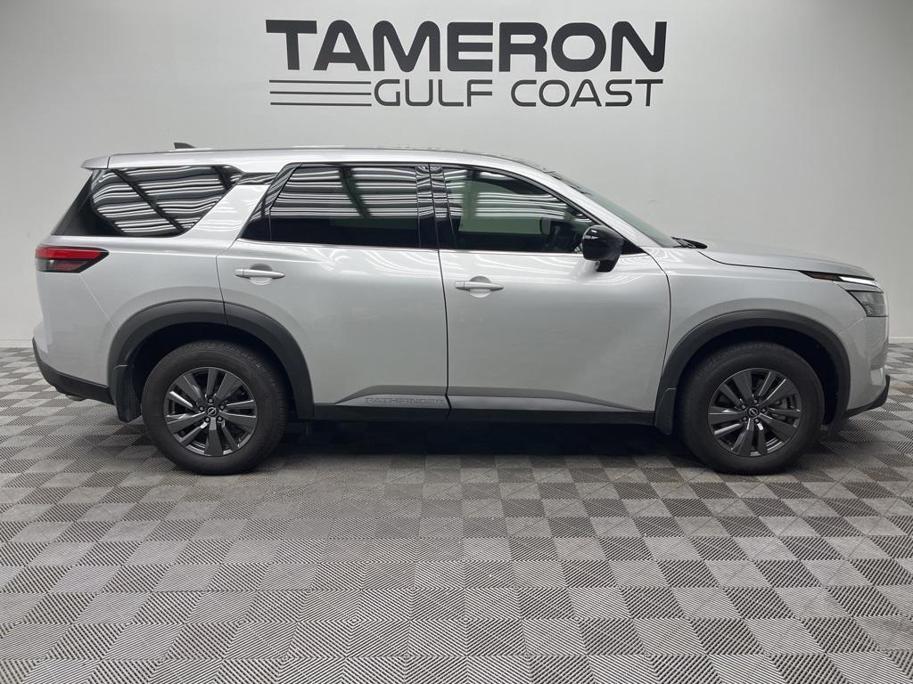 used 2024 Nissan Pathfinder car, priced at $30,670