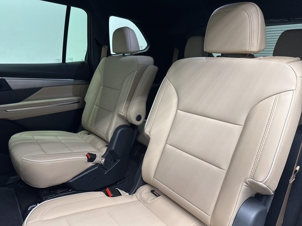 new 2025 Buick Enclave car, priced at $46,495