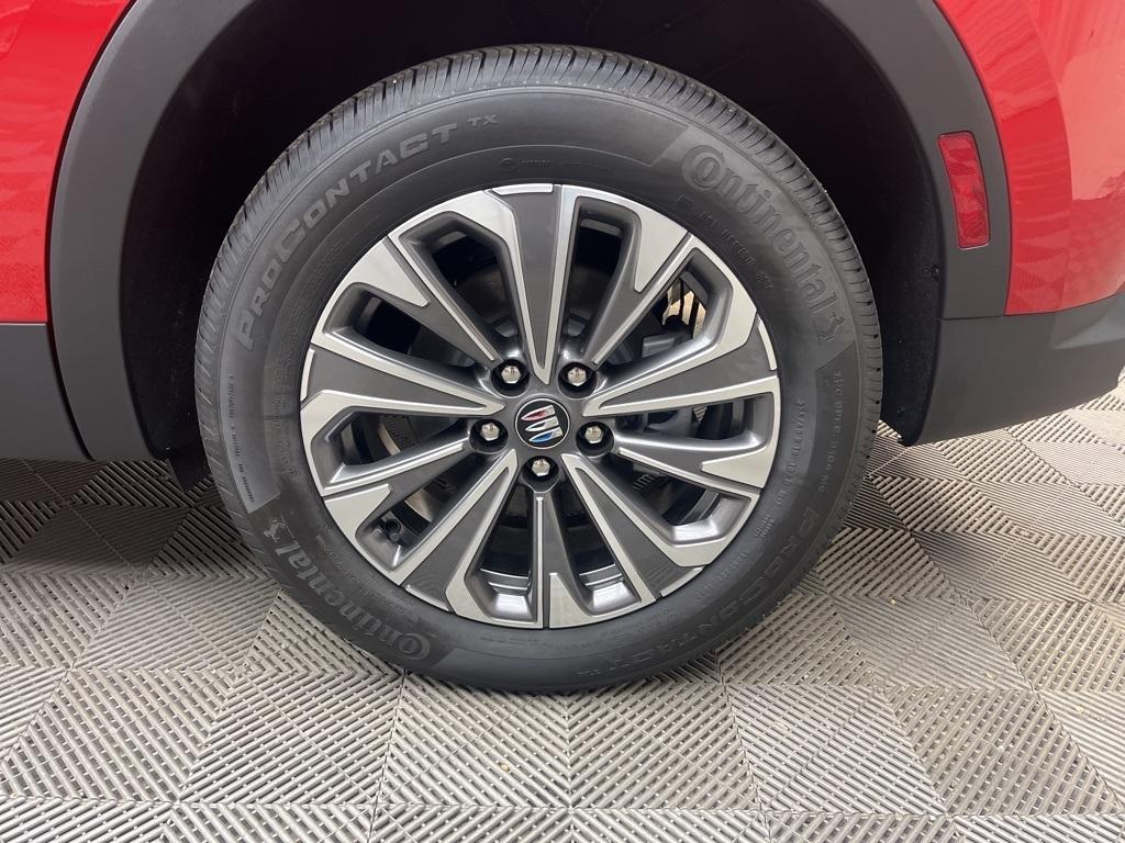 new 2025 Buick Envision car, priced at $40,259