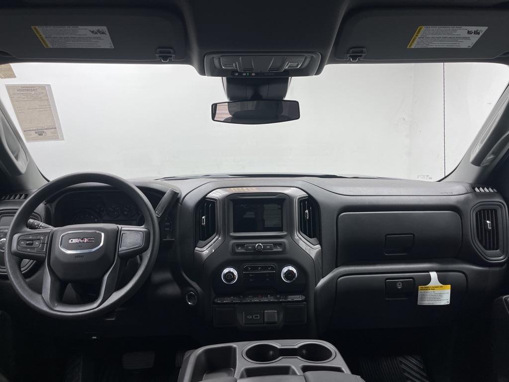 new 2025 GMC Sierra 1500 car, priced at $47,378