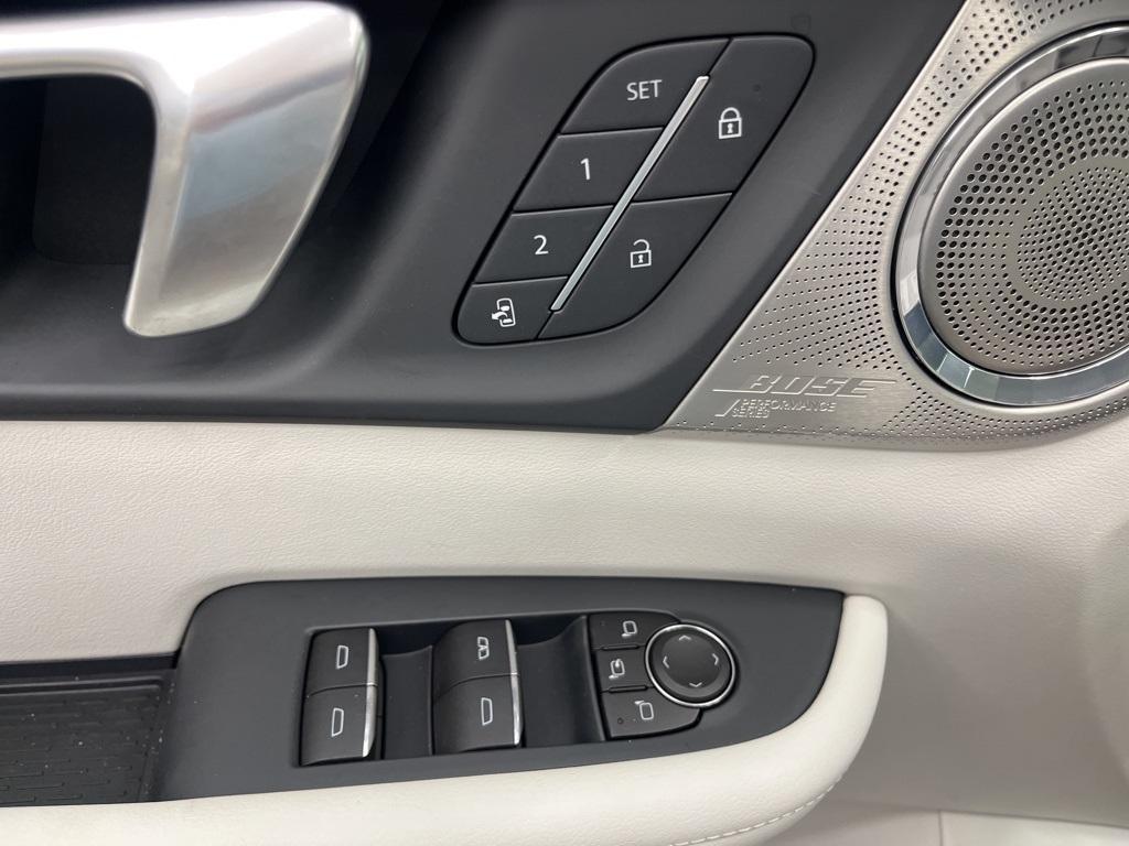 new 2025 Buick Enclave car, priced at $63,978