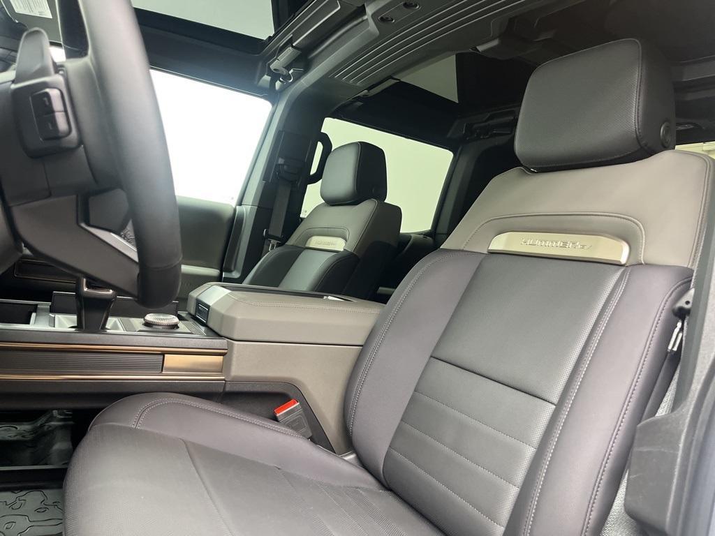 used 2025 GMC HUMMER EV Pickup car, priced at $76,849