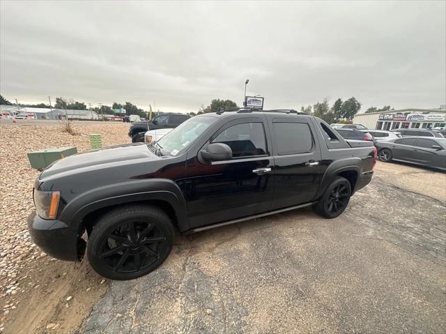 used 2010 Chevrolet Avalanche car, priced at $15,777