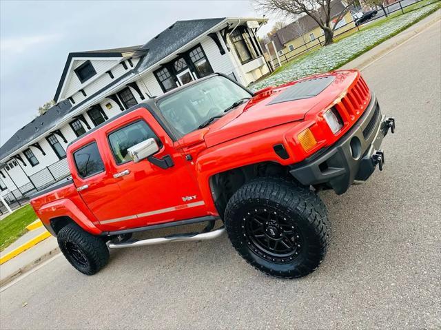 used 2009 Hummer H3T car, priced at $17,995