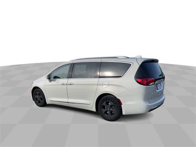 used 2017 Chrysler Pacifica car, priced at $17,995