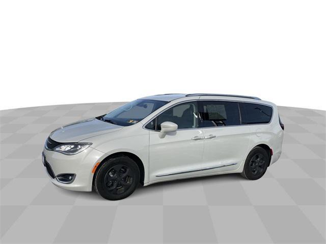 used 2017 Chrysler Pacifica car, priced at $17,995