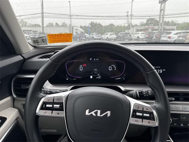 used 2024 Kia Telluride car