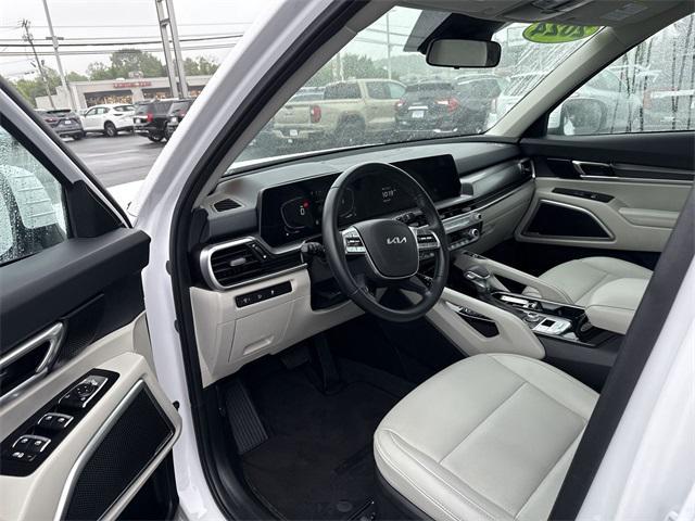 used 2024 Kia Telluride car