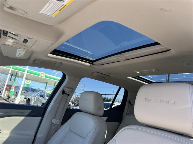 used 2022 GMC Acadia car, priced at $34,995
