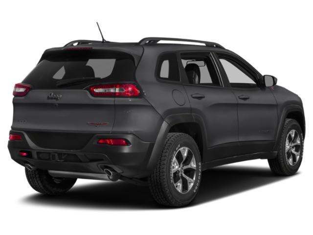 used 2015 Jeep Cherokee car, priced at $12,995