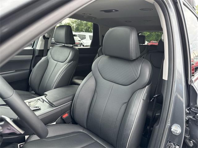 used 2023 Hyundai Palisade car, priced at $37,995