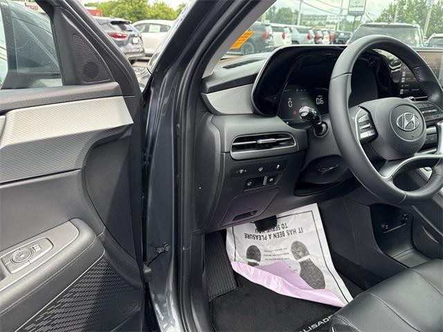 used 2023 Hyundai Palisade car, priced at $37,995