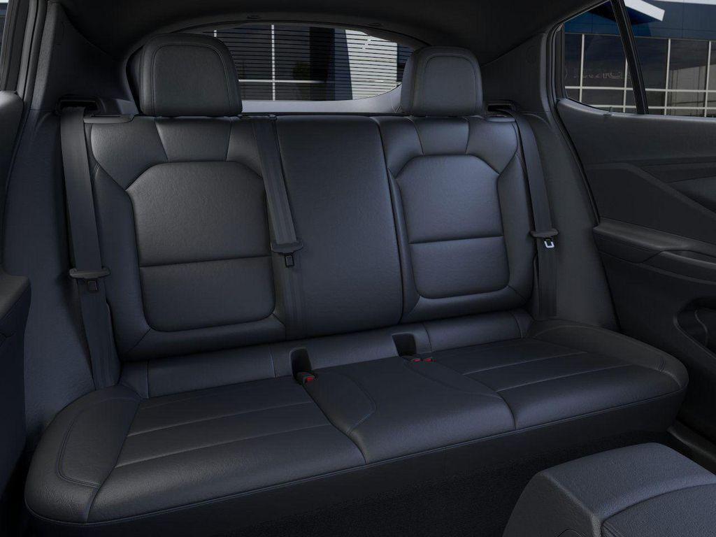 new 2025 Buick Envista car, priced at $30,565