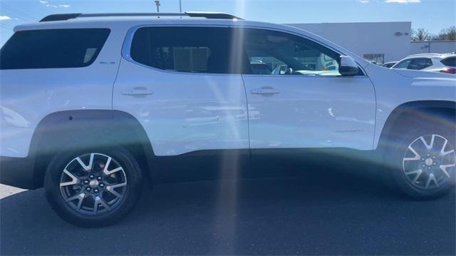 used 2022 GMC Acadia car, priced at $26,995