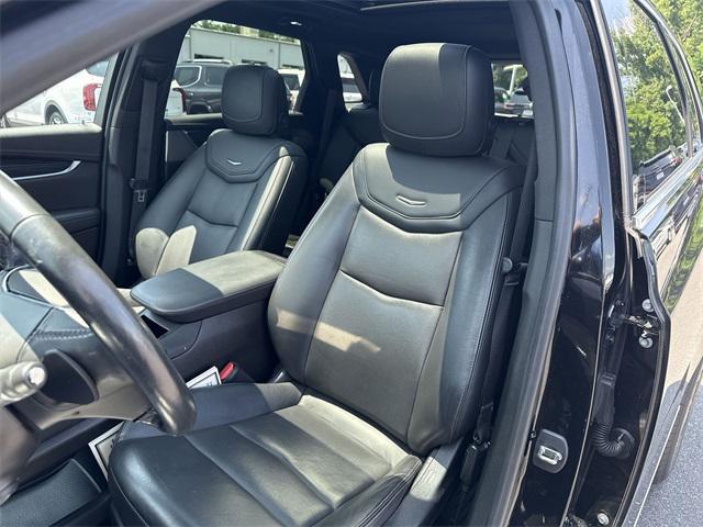 used 2023 Cadillac XT5 car, priced at $29,995