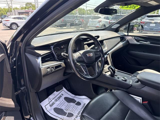 used 2023 Cadillac XT5 car, priced at $29,995